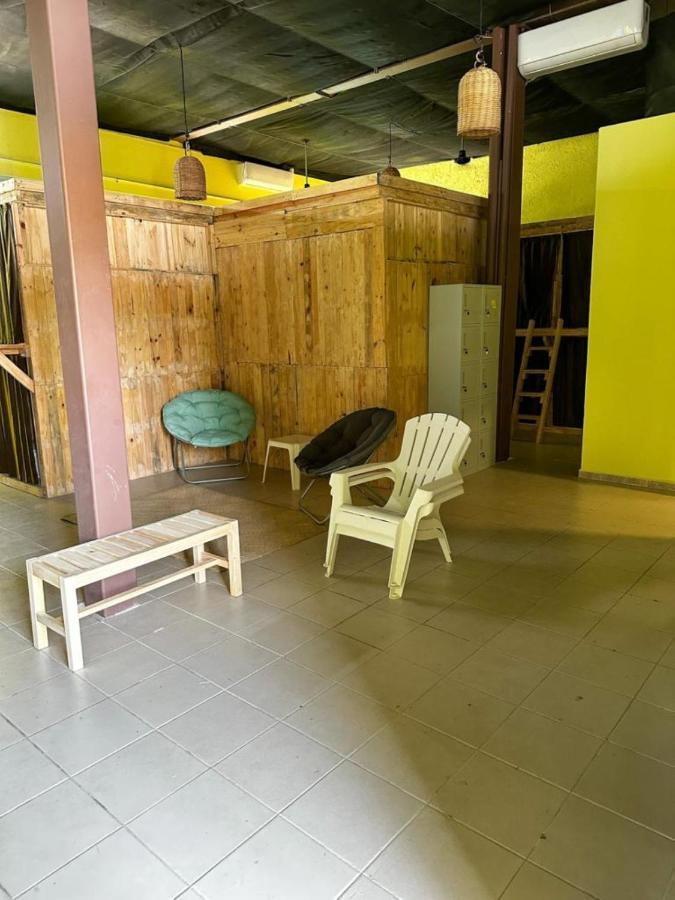 Hostel Tropico 20 Pdc Playa del Carmen Esterno foto